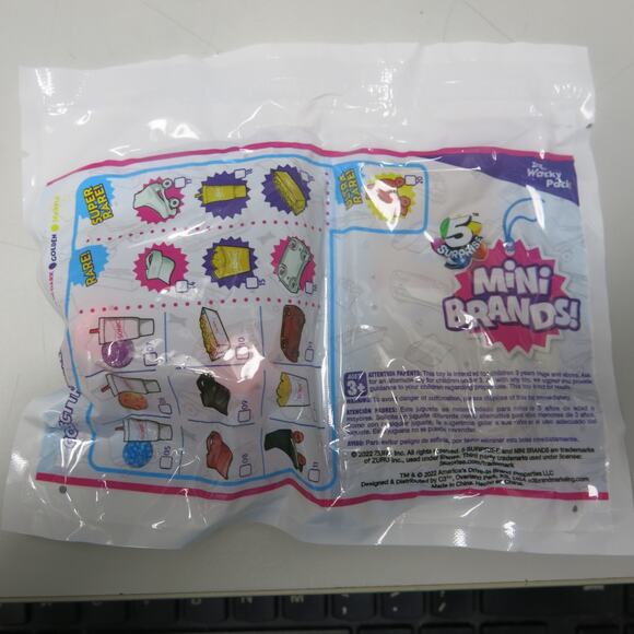 SONIC DRIVE IN WACKY PACK Mini Brands Collectible Toys #11 Roller Skate New - Picture 5 of 5